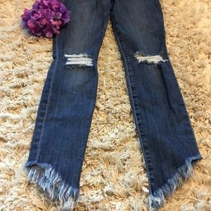 Joe’s Jeans Distressed Skinny